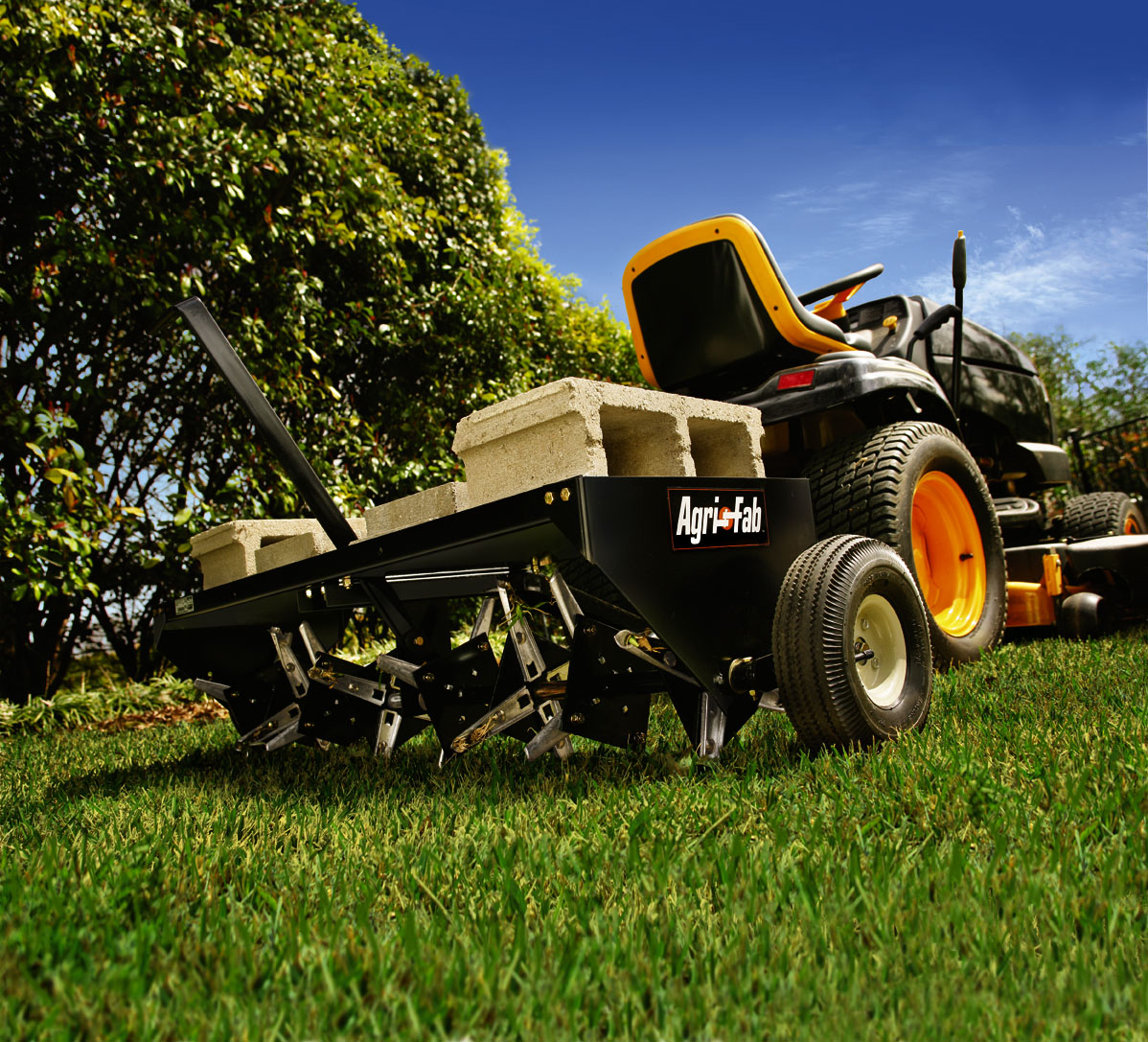 lawn aeration services-1